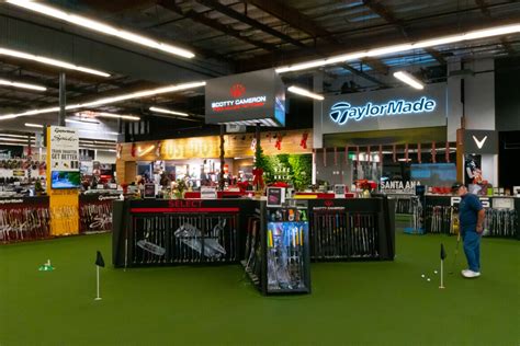 The Roger Dunn Golf Shops in Riverside, California, is located at 10031-A Indiana Avenue, east of Riverside Freeway and. . Roger dunn riverside